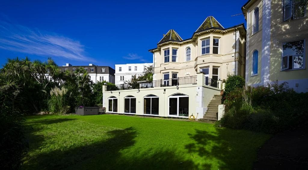 Crofton House Hotel exterior and gardens in Torquay